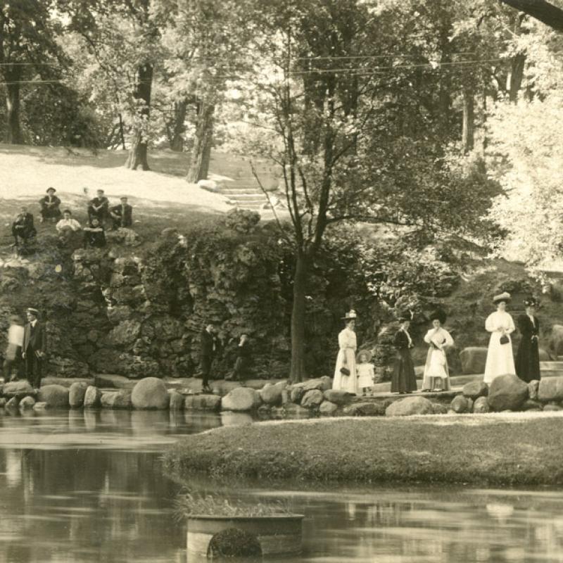 Mirror Lake in the 1880s.