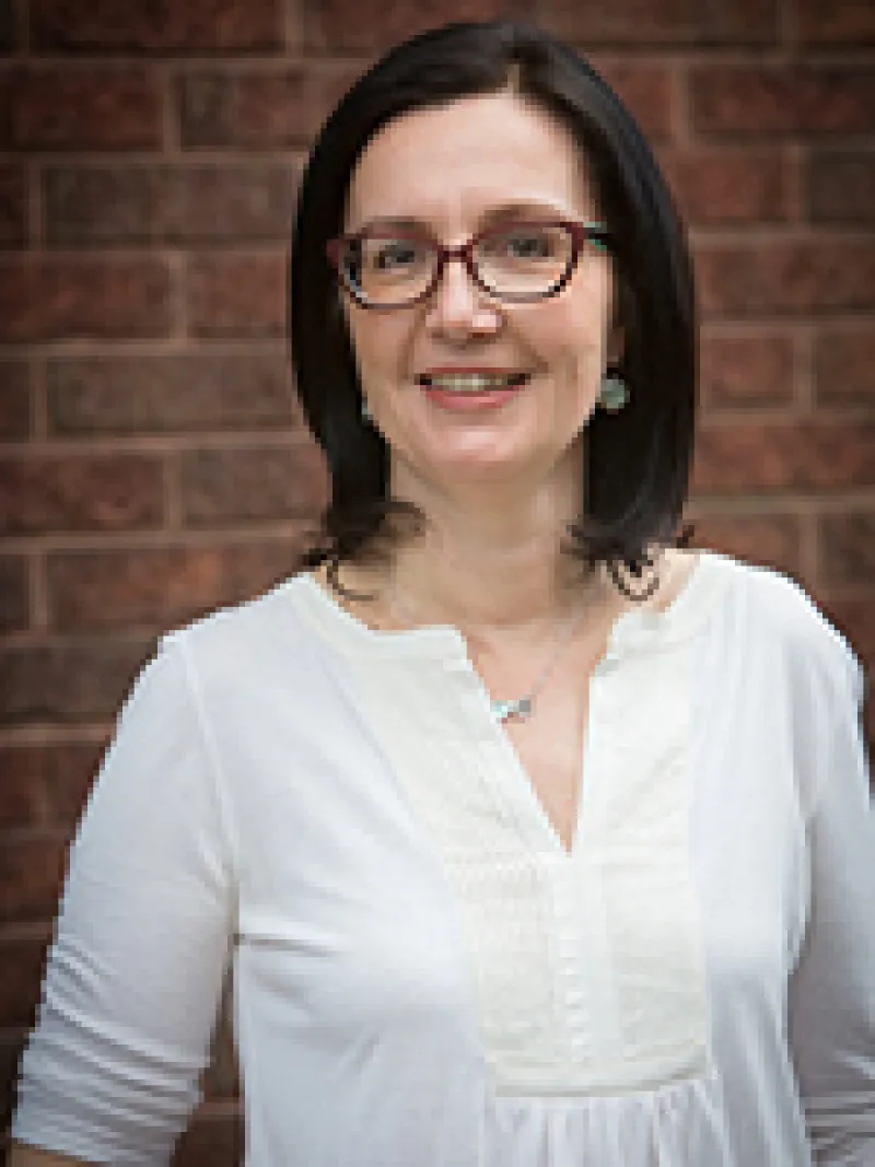 Theodora Dragostinova