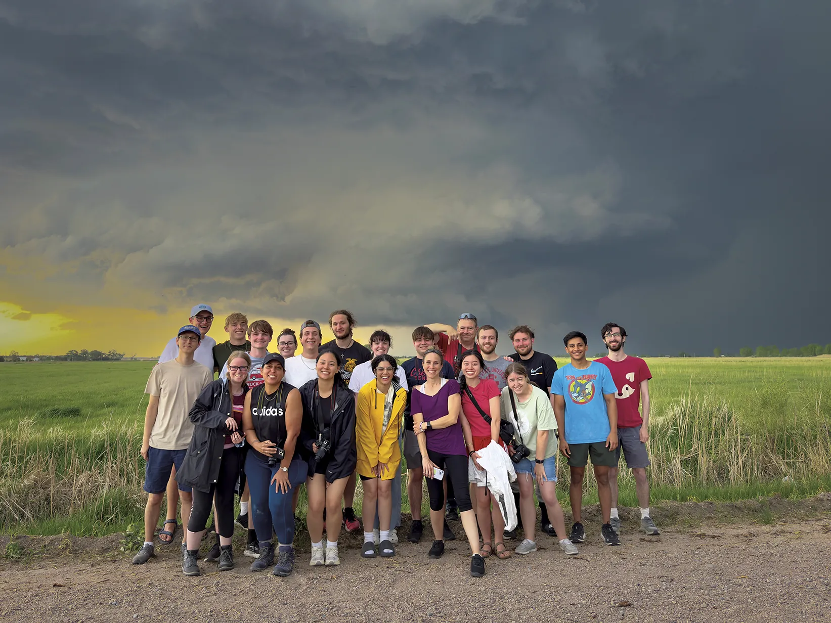 The spring 2025 GEOG 5701 cohort of students in front of a supercell near North Platte, Nebraska, on May 14, 2025.