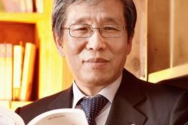 Seong-kon Kim headshot